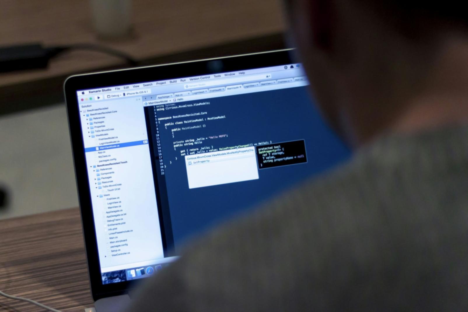 Démonstration de code Python pendant un webinaire interactif